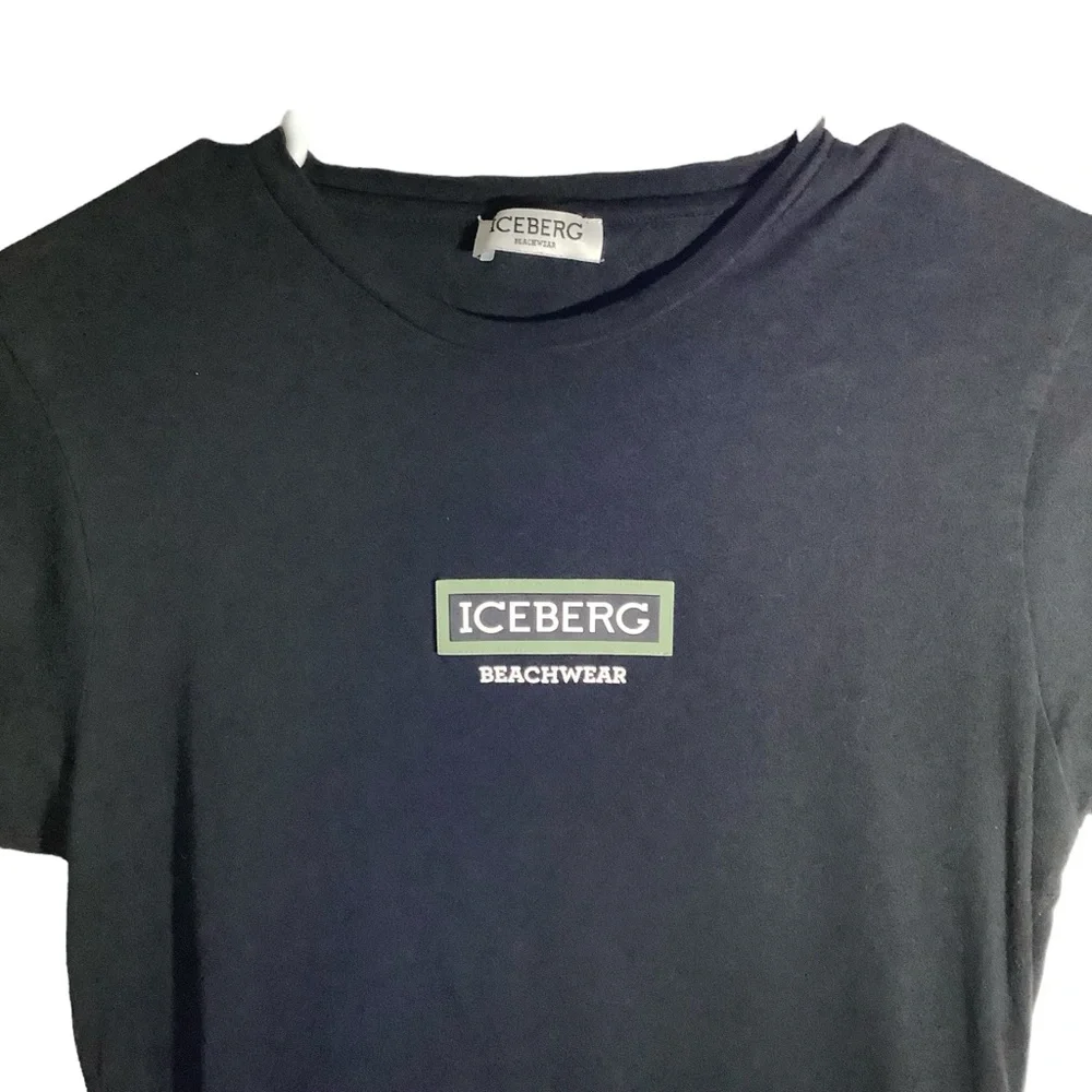 Iceberg Beachwear Short Sleeve Graphic Tee - Picture 3 of 8